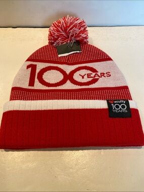 NWOT Acuity 100 Years Pom-Pom Hat